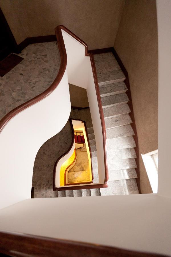 Marco Polo Vatican Apartment Rome Bagian luar foto