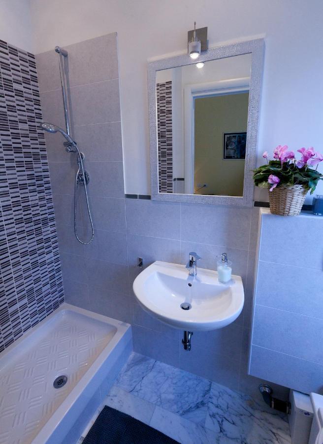 Marco Polo Vatican Apartment Rome Bagian luar foto